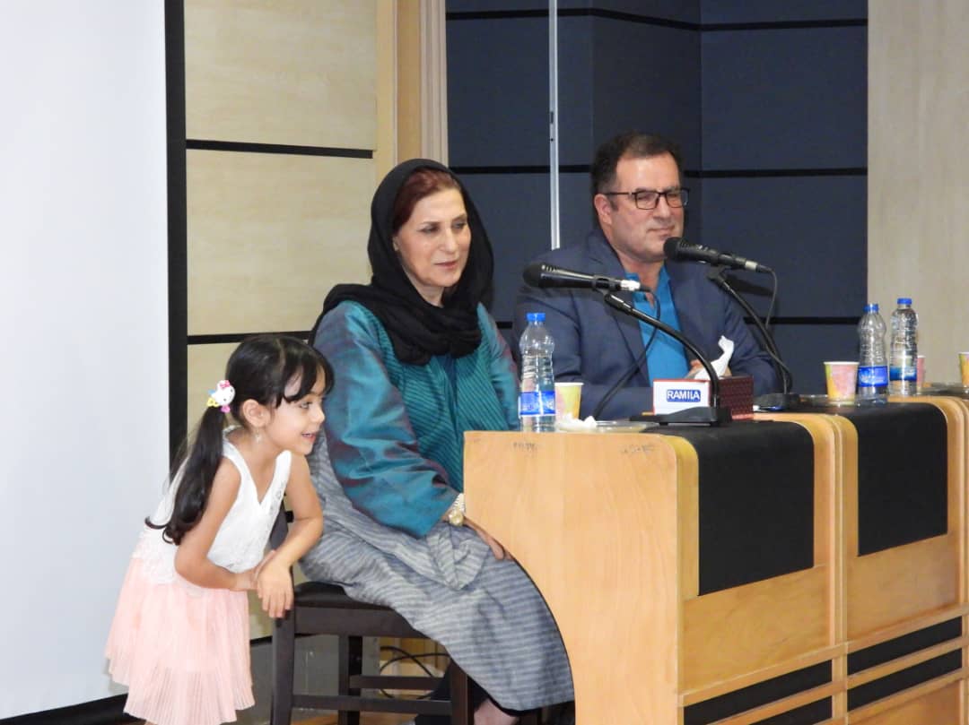 آباجان عشق و جنگ را در کیش روایت کرد