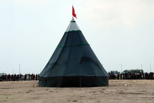 گزارش تصویری خیمه سوزان ظهر عاشورا در جزیره کیش