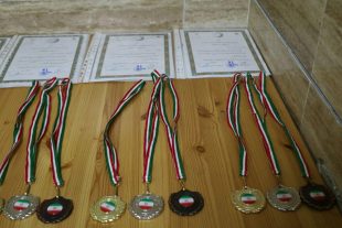 گزارش تصویری اهدای جوایز مسابقات شطرنج هفته تربیت بدنی در جزیره کیش