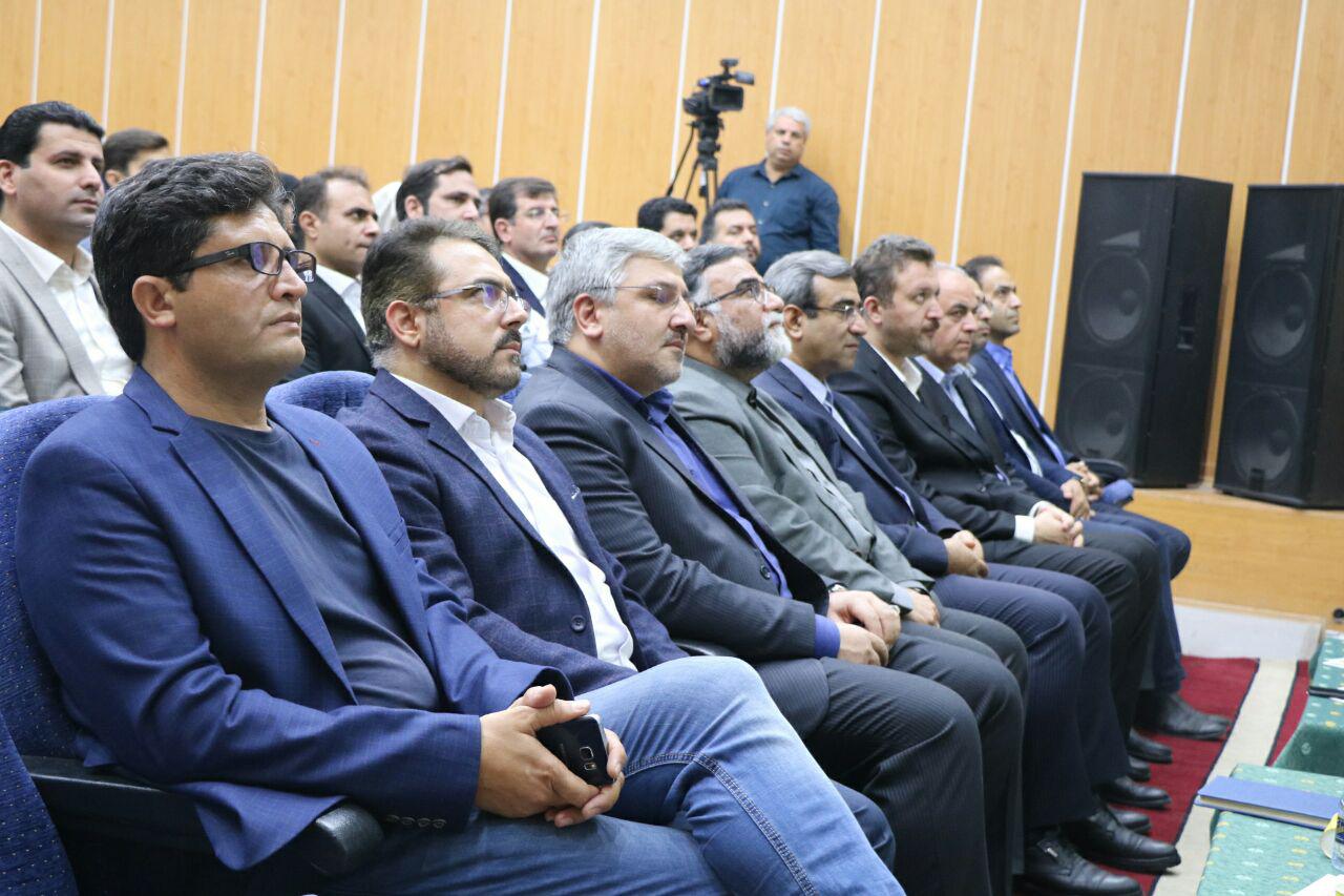 از پوستر سومین جشنواره فیلم‌کوتاه موج کیش با حضور مدیرعامل سازمان منطقه آزاد کیش رونمایی شد