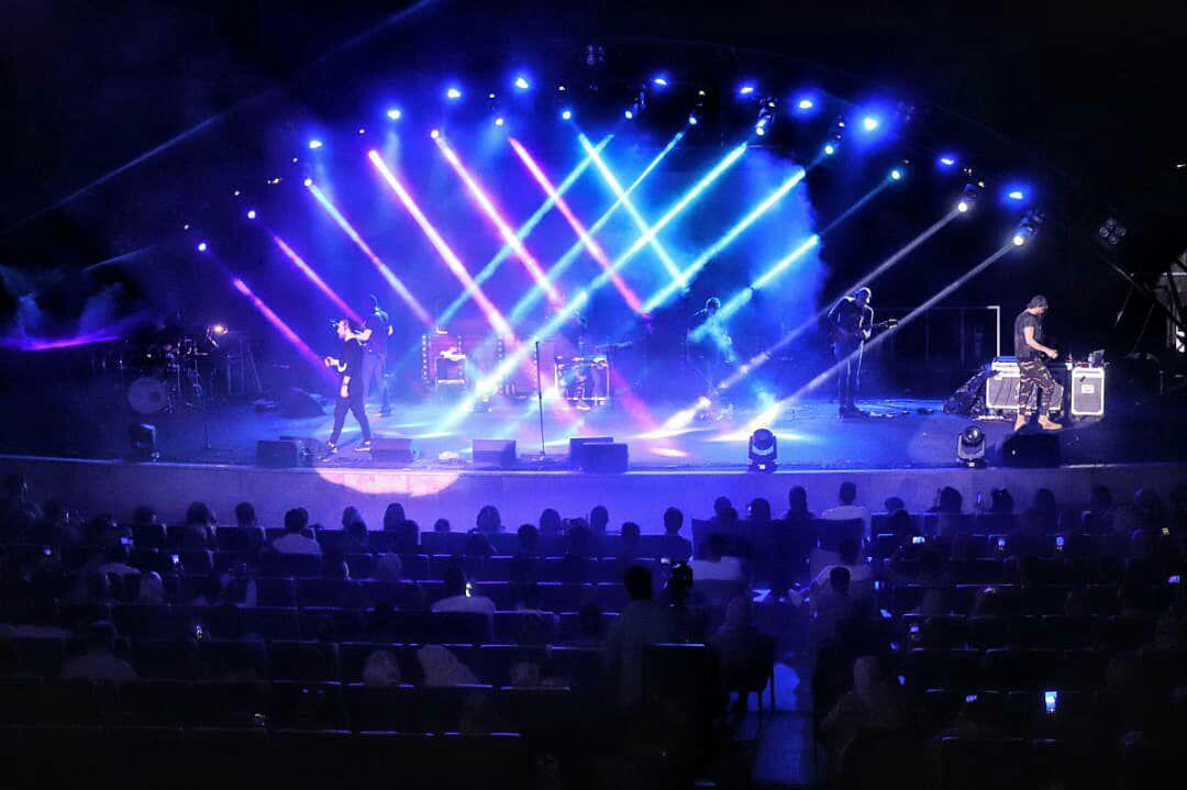 گزارش تصویری: کنسرت مسیح و آرش در آوای خلیج فارس/ عکس: عباس دوست قرین گزارش تصویری: کنسرت مسیح و آرش در آوای خلیج فارس/ عکس: عباس دوست قرین