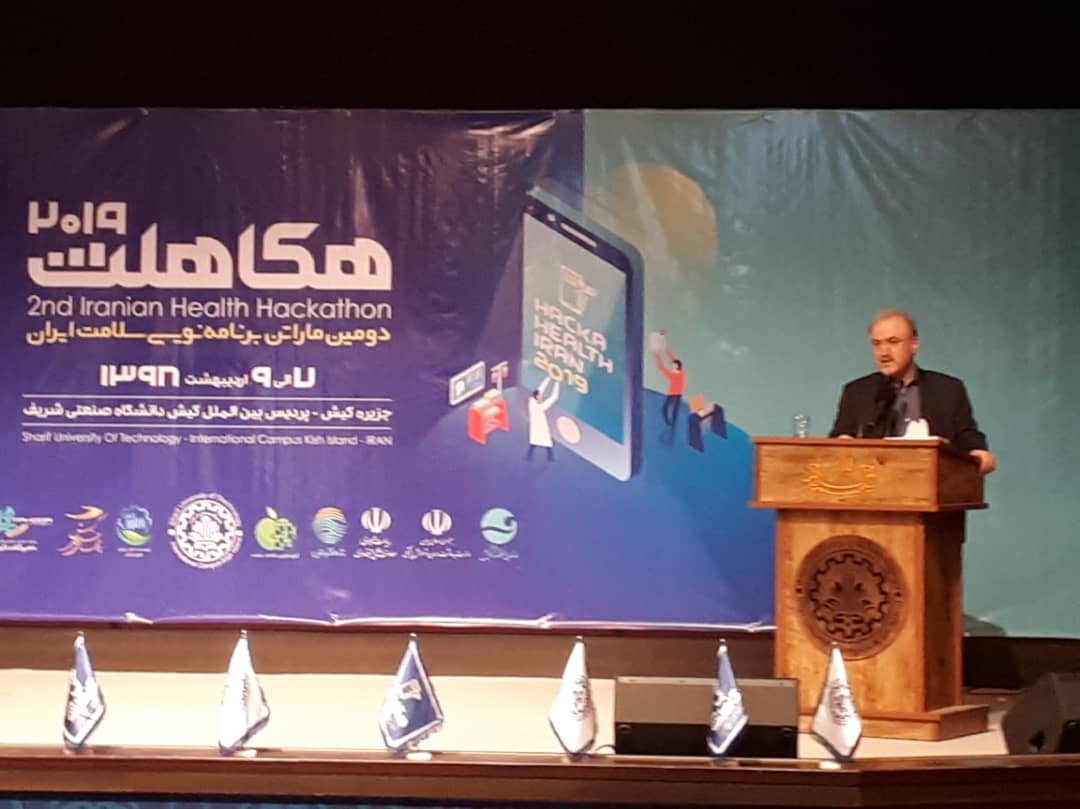 کشور محتاج اندیشه‌های جوان است