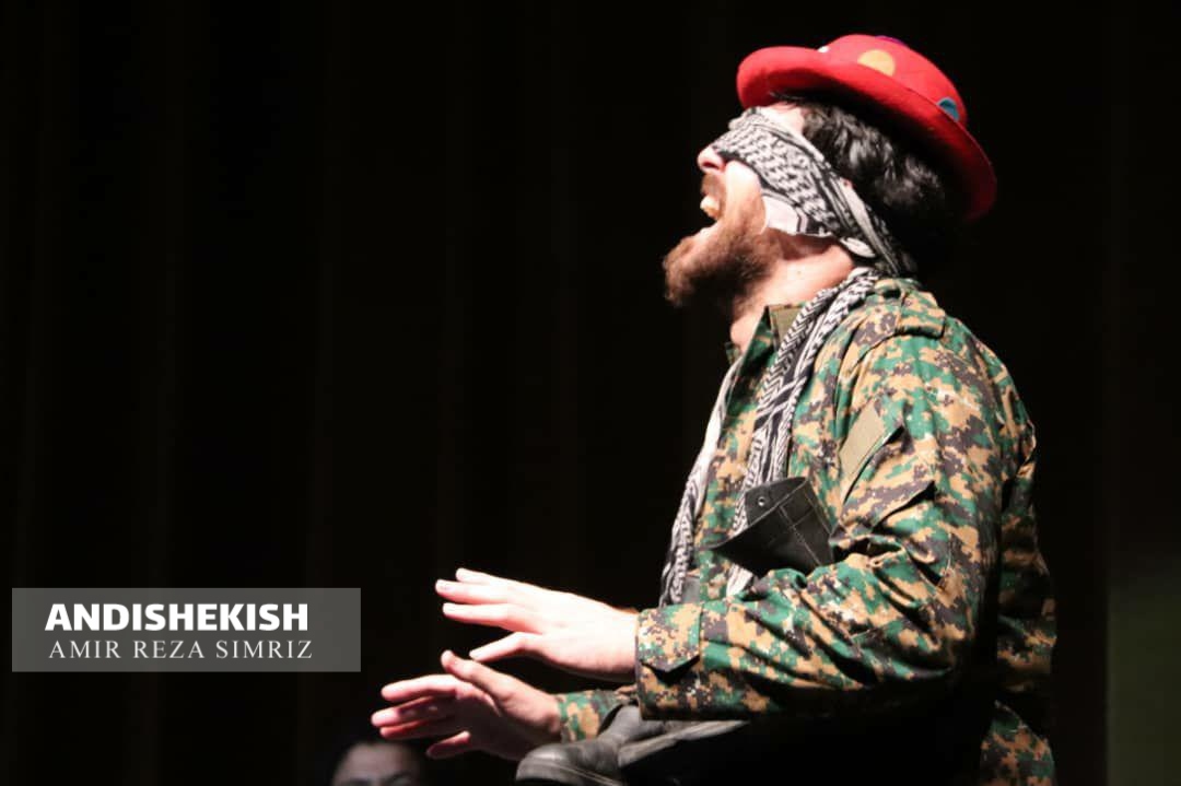 گزارش تصویری : اجرای تئاتر"ناشناس" با حضور مالک حد پورسراج و حامد نوبخت در هفته دفاع مقدس - جزیره کیش/عکس : امیر رضا سیم ریز گزارش تصویری : اجرای تئاتر”ناشناس” با حضور مالک حد پورسراج و حامد نوبخت در هفته دفاع مقدس – جزیره کیش/عکس : امیر رضا سیم ریز