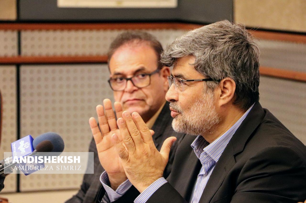 گزارش تصویری : دیدار محمد الفت” معاون اجتماعی و پیشگیری قوه قضائیه با فعالان اقتصادی کیش/عکس : امیررضا سیم ریز