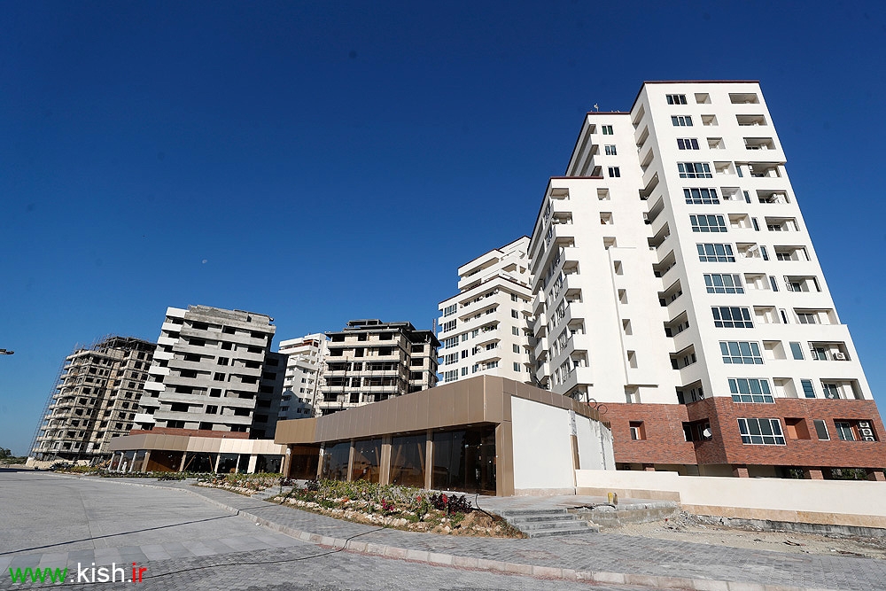 سرعت و کیفیت و پیشرفت پروژه دهکده ساحلی خلیج فارس قابل تامل است.