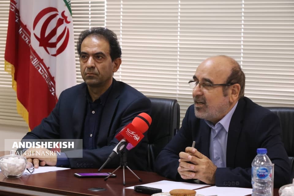 فراخوان رسمی اولین جایزه ادبی کیش با عنوان «داستان کوتاه جنوب » فراخوان رسمی اولین جایزه ادبی کیش با عنوان «داستان کوتاه جنوب »