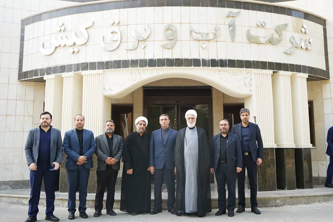 دیدار امام جمعه جزیره کیش با مدیرعامل شرکت آب و برق دیدار امام جمعه جزیره کیش با مدیرعامل شرکت آب و برق